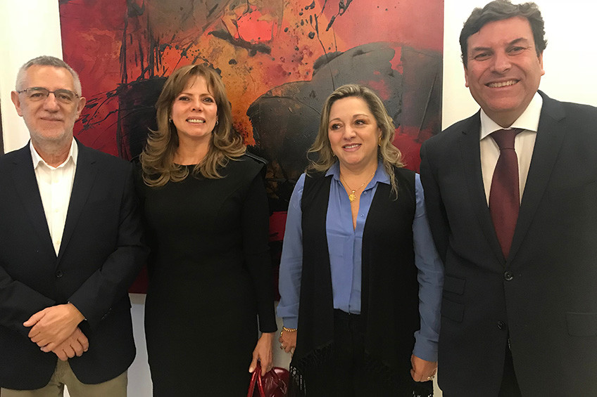 Castilla y León expone en Colombia su modelo de diálogo social